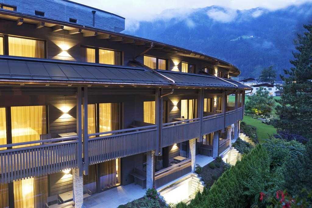 Elisabethhotel Premium Private Retreat- Adults Only Mayrhofen Luaran gambar
